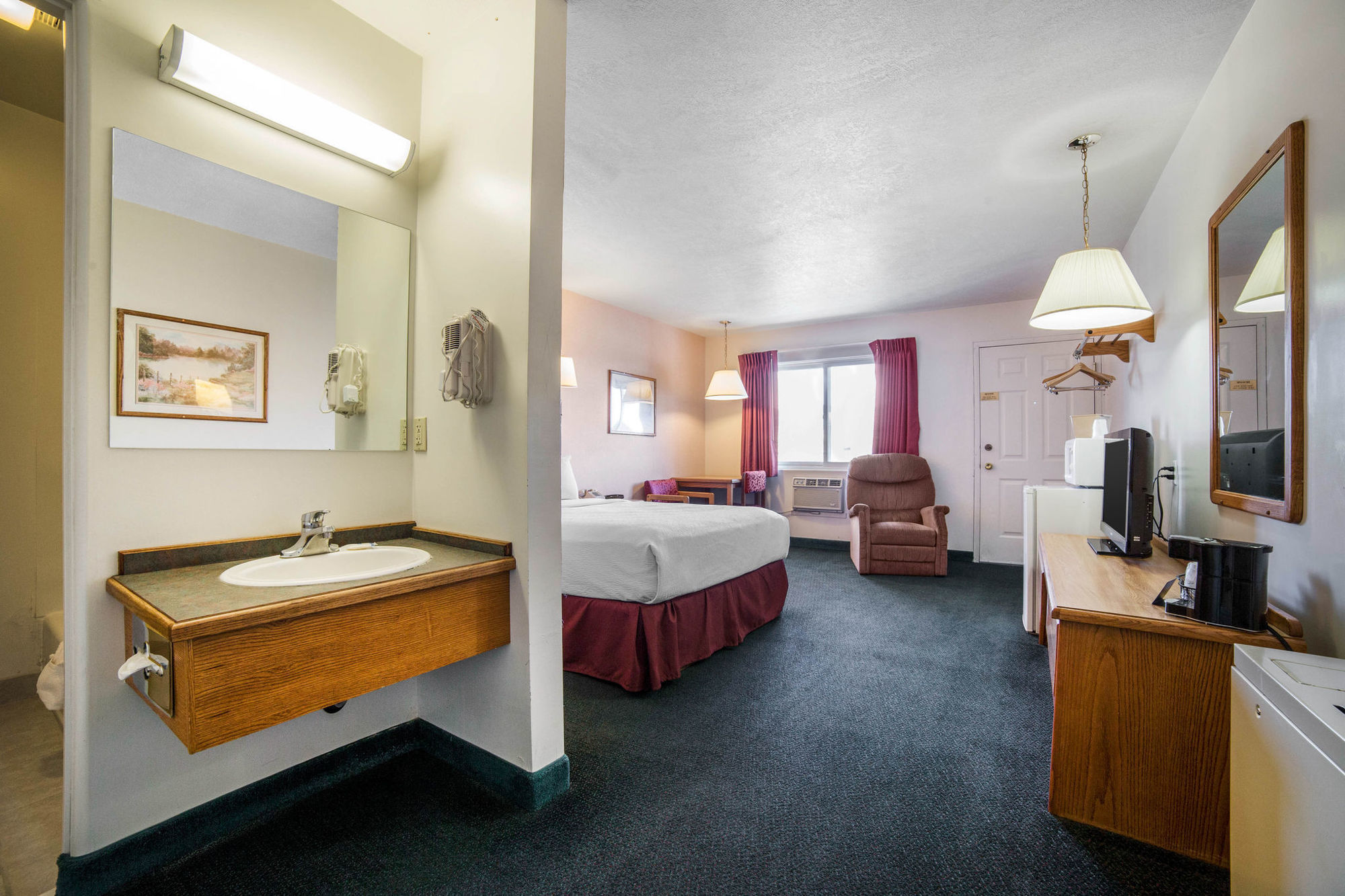 Rodeway Inn Whitehall Rum bild